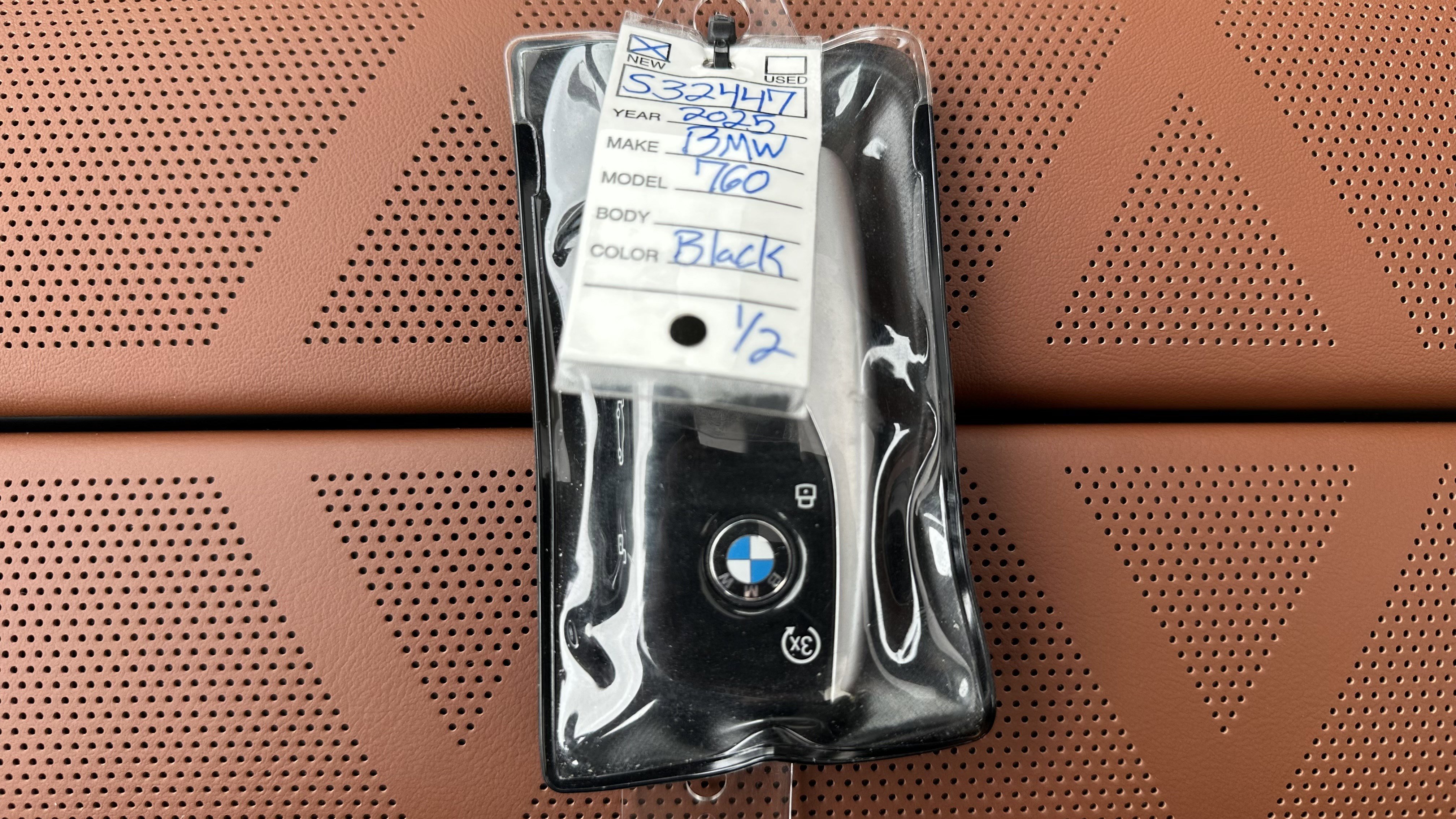 New 2025 BMW 760i xDrive w/ Executive Package image 33