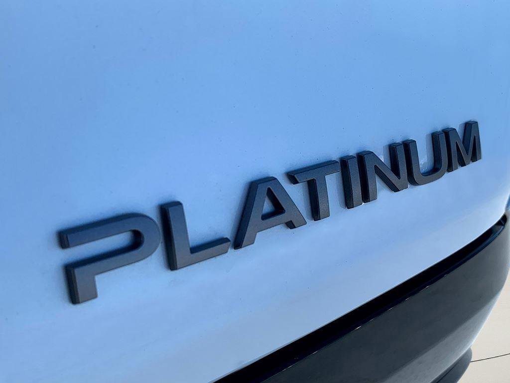 New 2026 Nissan Murano Platinum w/ Cargo Package AWD/4WD image 10