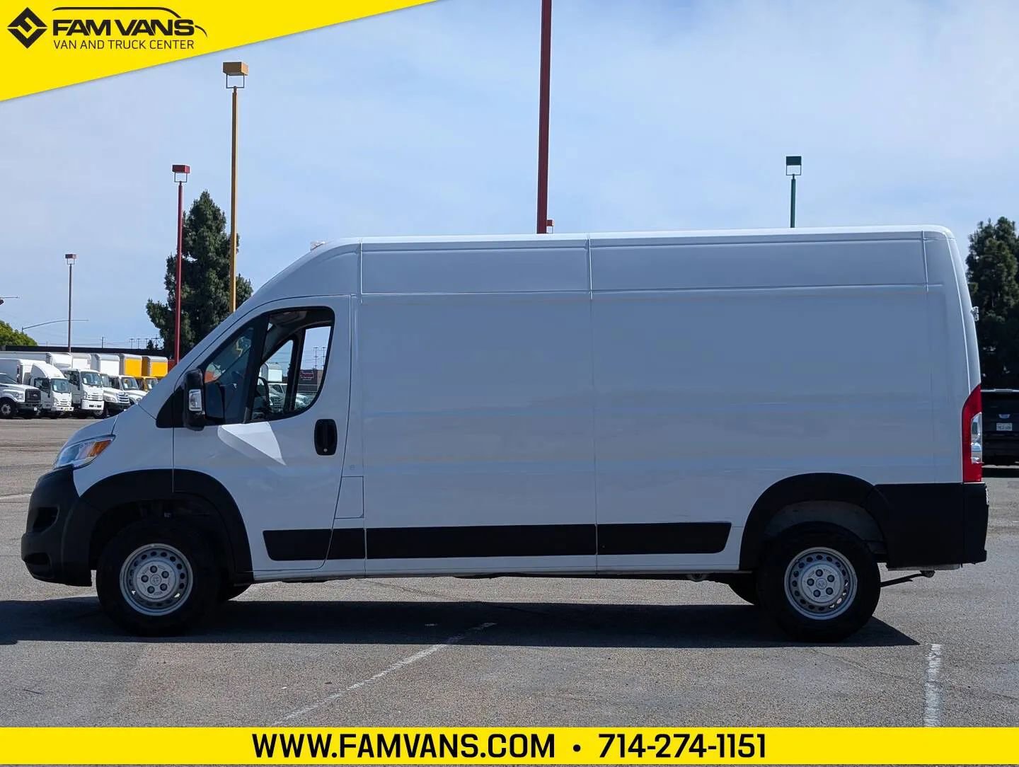 Used 2024 RAM ProMaster 2500 w/ Safety Group FWD image 4