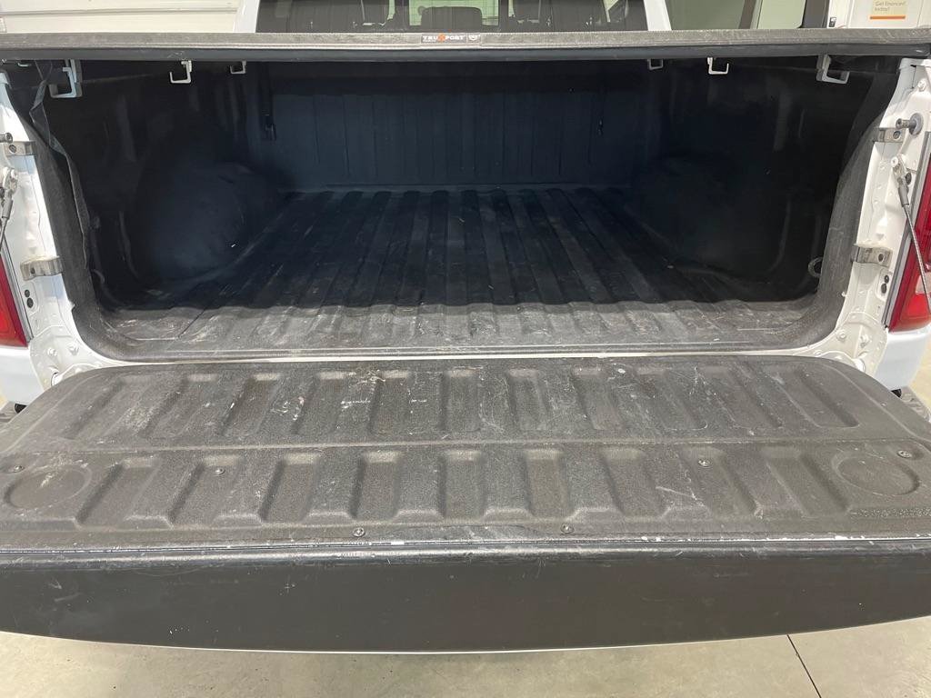 Used 2022 RAM 1500 Laramie AWD/4WD image 17