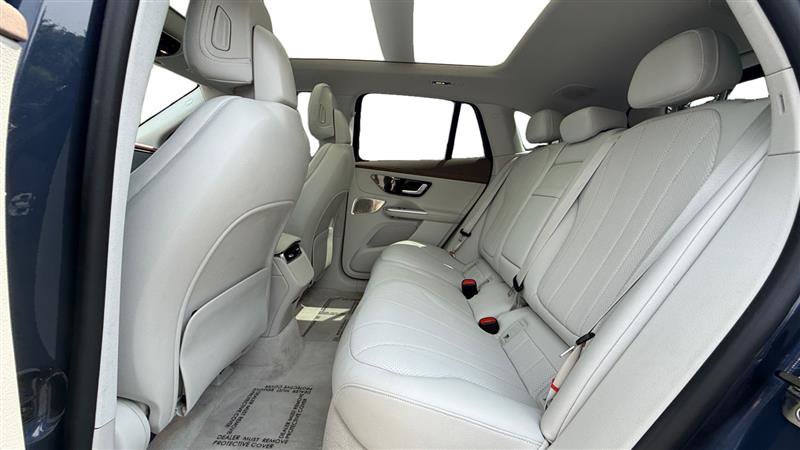 Used 2023 Mercedes-Benz EQE 350+ 4MATIC SUV w/ Exclusive Trim Package image 16