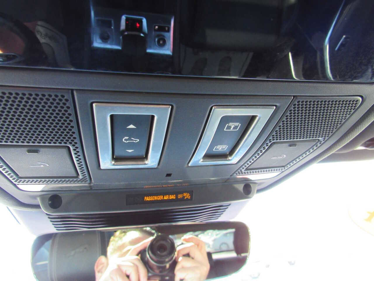 Used 2024 Jaguar F-PACE R-Dynamic S image 24