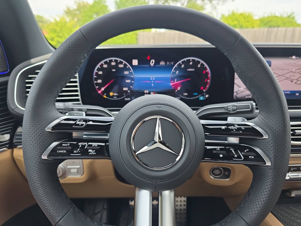 New 2026 Mercedes-Benz GLS 450 4MATIC image 21