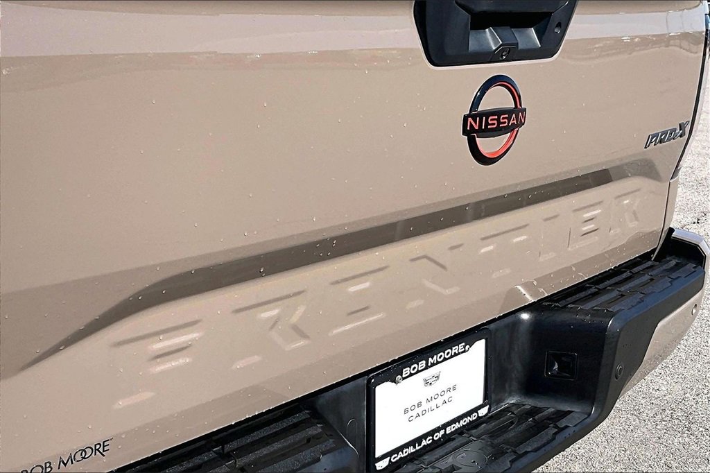 Used 2022 Nissan Frontier Pro-X w/ Technology Package image 30