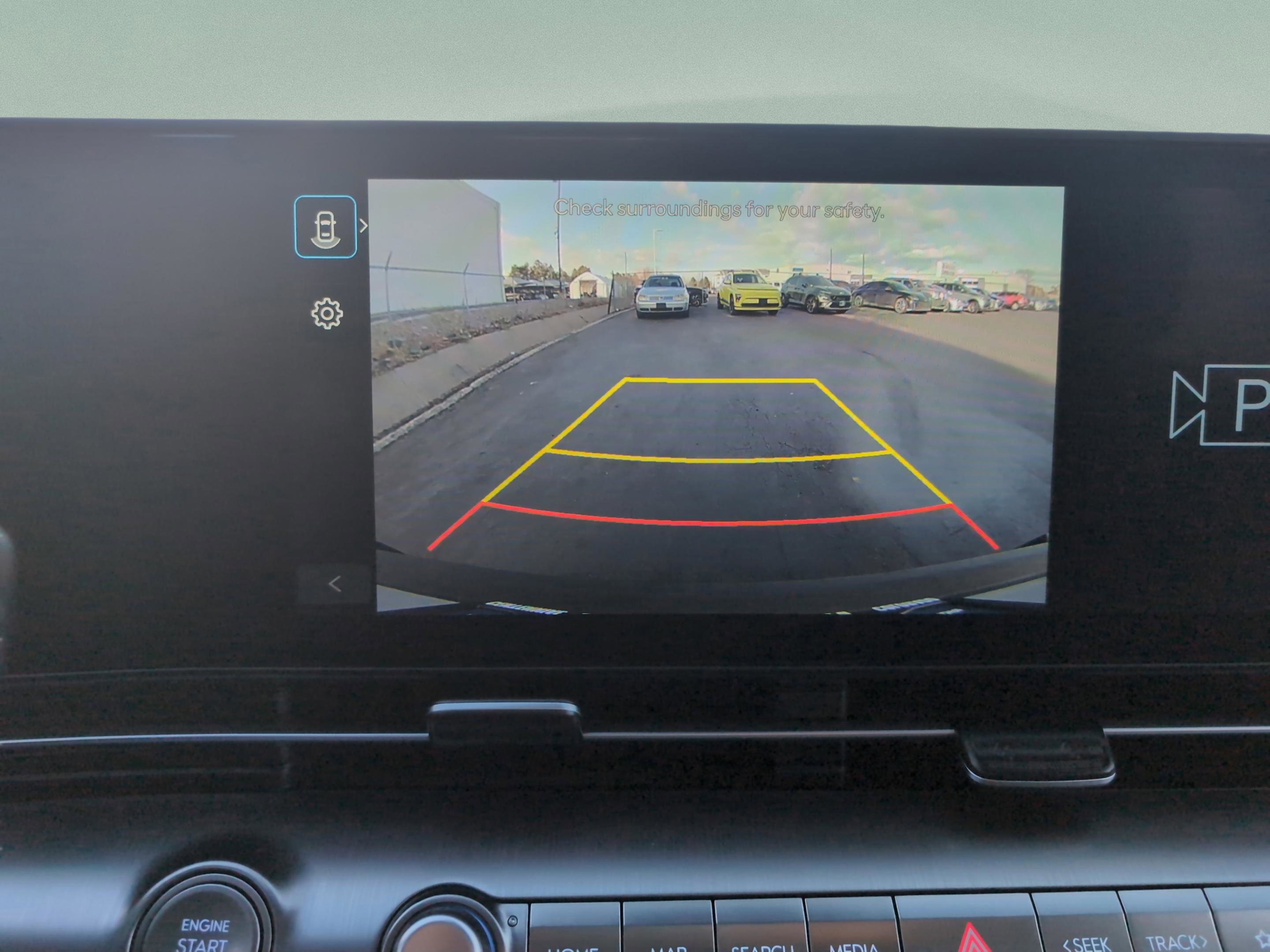 Used 2025 Hyundai Kona SEL image 27