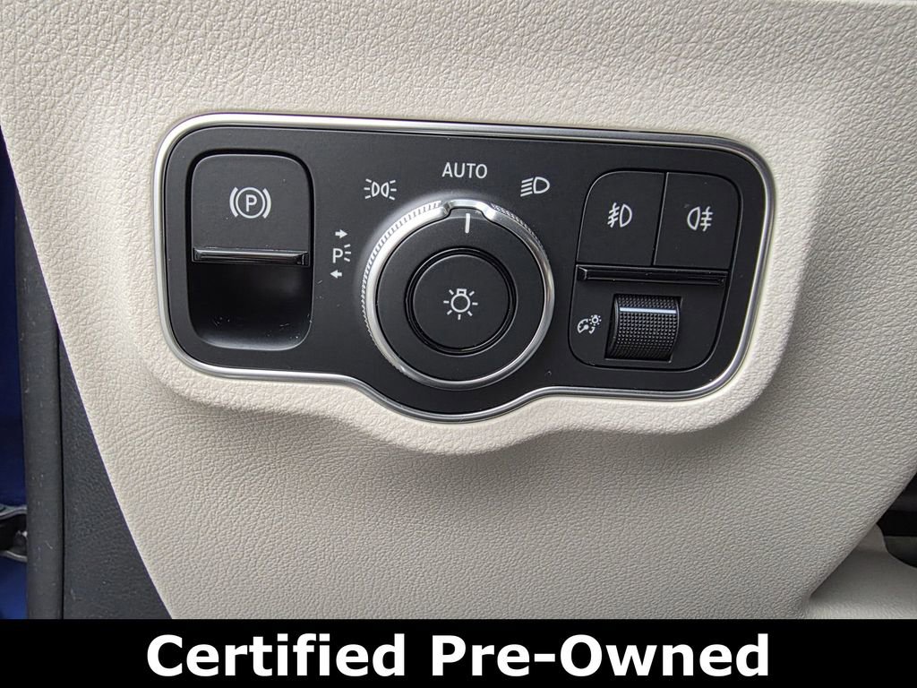 Certified 2025 Mercedes-Benz GLA 250 4MATIC image 31