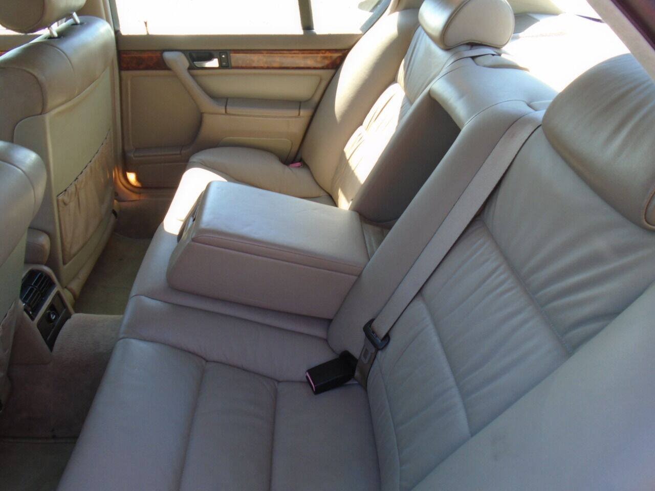 Used 1994 BMW 740i RWD image 23