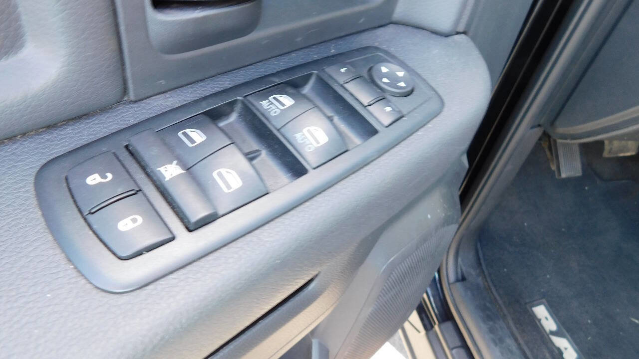Used 2012 RAM 1500 Sport w/ Sport Premium Group image 37