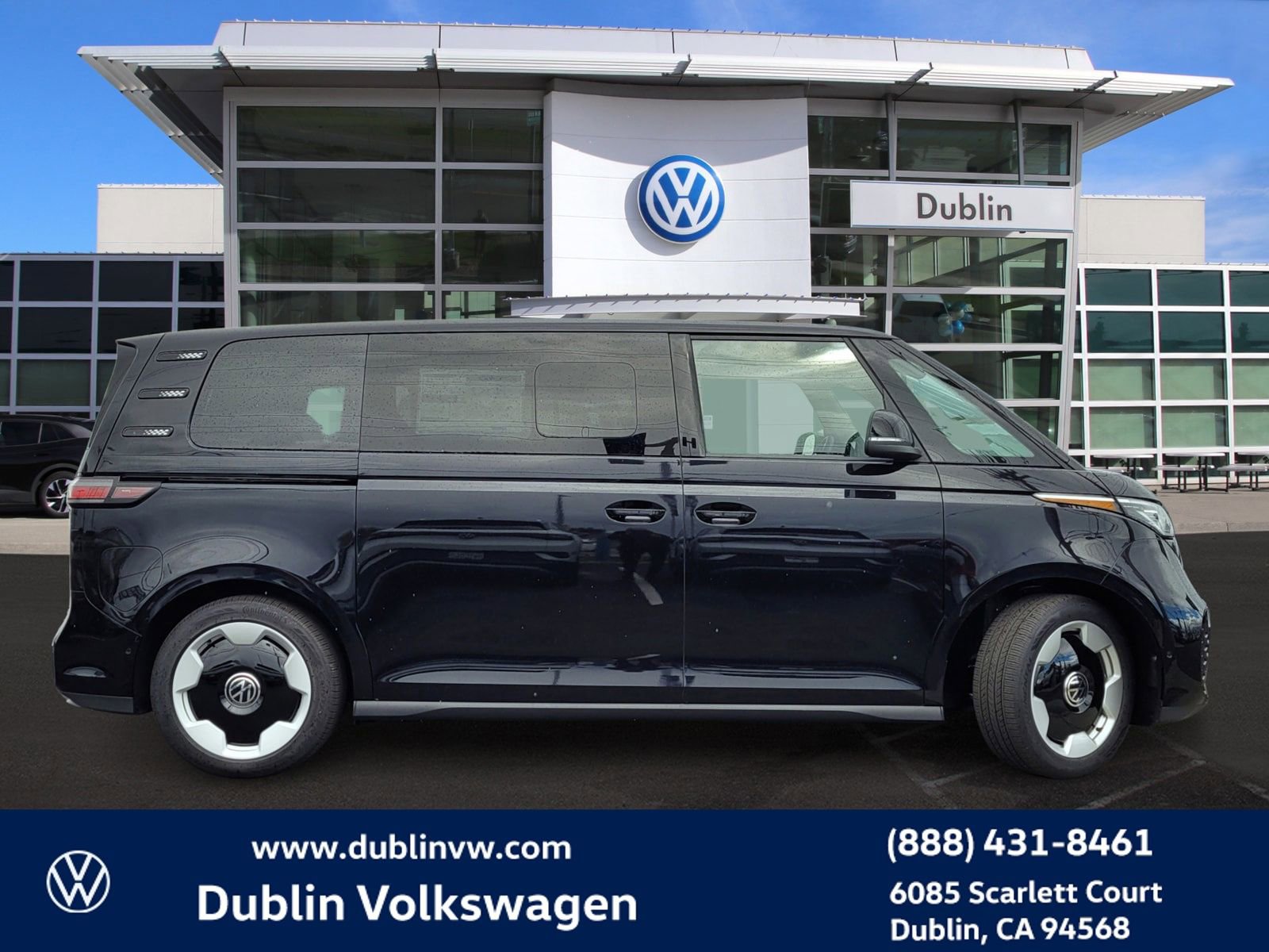 New 2025 Volkswagen ID. Buzz Pro S RWD image 4