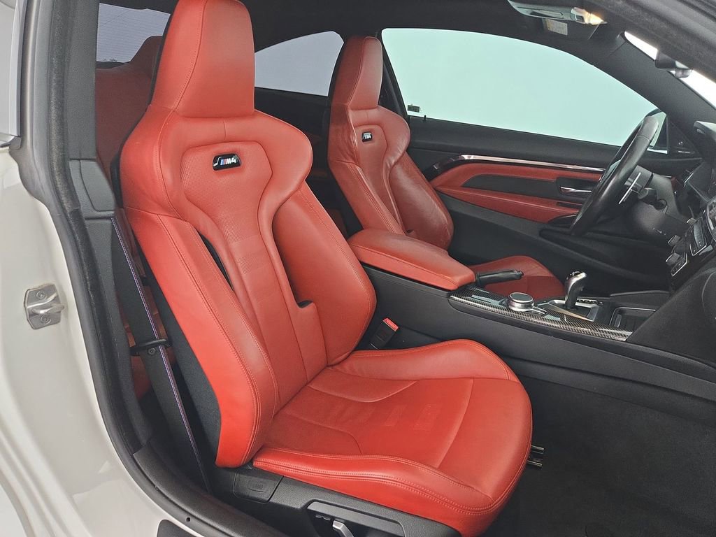 Used 2018 BMW M4 Coupe RWD image 30