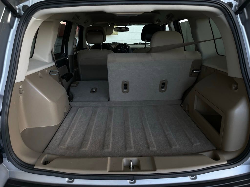 Used 2016 Jeep Patriot Sport w/ Power Value Group image 21