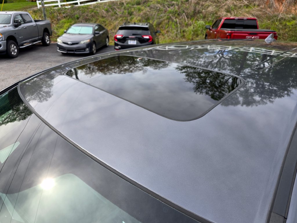 Used 2023 Honda Odyssey Touring image 24