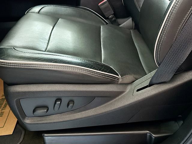 Used 2018 Chevrolet Silverado 3500 High Country w/ Duramax Plus Package image 21