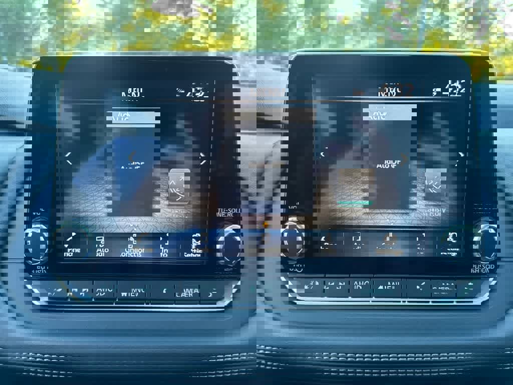 New 2026 Nissan Rogue SV image 20