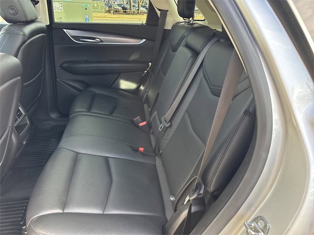 Used 2019 Cadillac XT5 Premium Luxury image 16