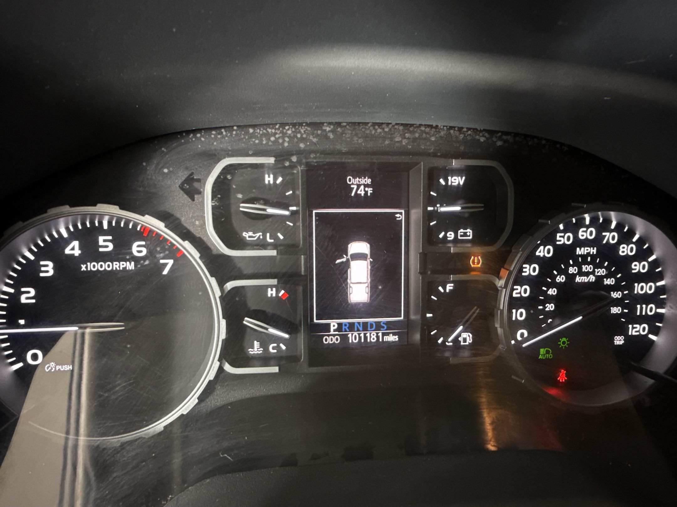 Used 2018 Toyota Tundra SR5 w/ SR5 Upgrade Package RWD image 18