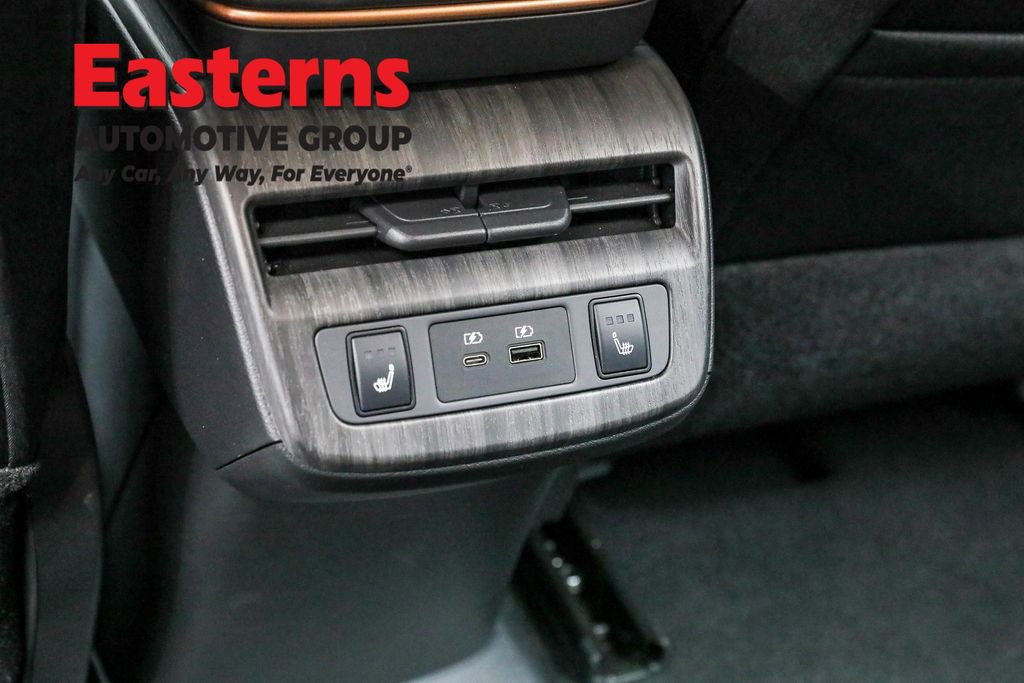 Used 2023 Nissan Ariya FWD image 23