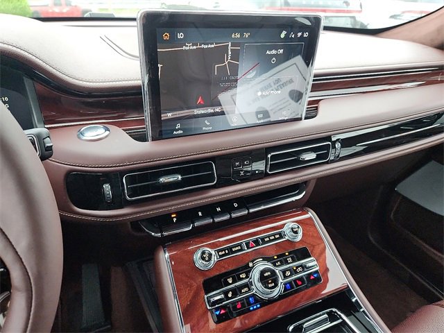 New 2024 Lincoln Aviator Black Label w/ Jet Package image 8