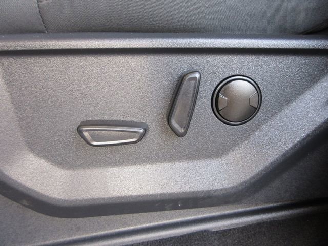 Certified 2025 Ford Expedition Active image 12