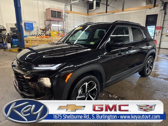 Used 2021 Chevrolet TrailBlazer RS w/ Sun and Liftgate Package image 1