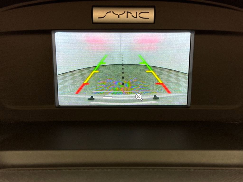 Used 2017 Ford Escape SE image 14