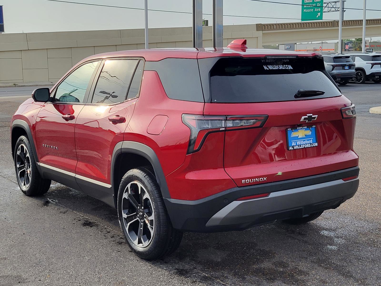 New 2026 Chevrolet Equinox LT image 3