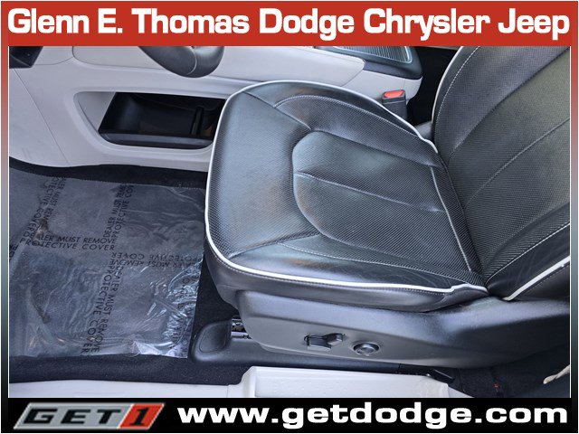 Certified 2024 Chrysler Pacifica Limited image 22