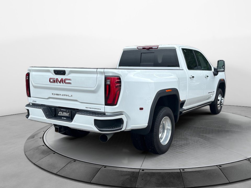 Certified 2025 GMC Sierra 3500 Denali w/ Denali Reserve Package AWD/4WD image 7