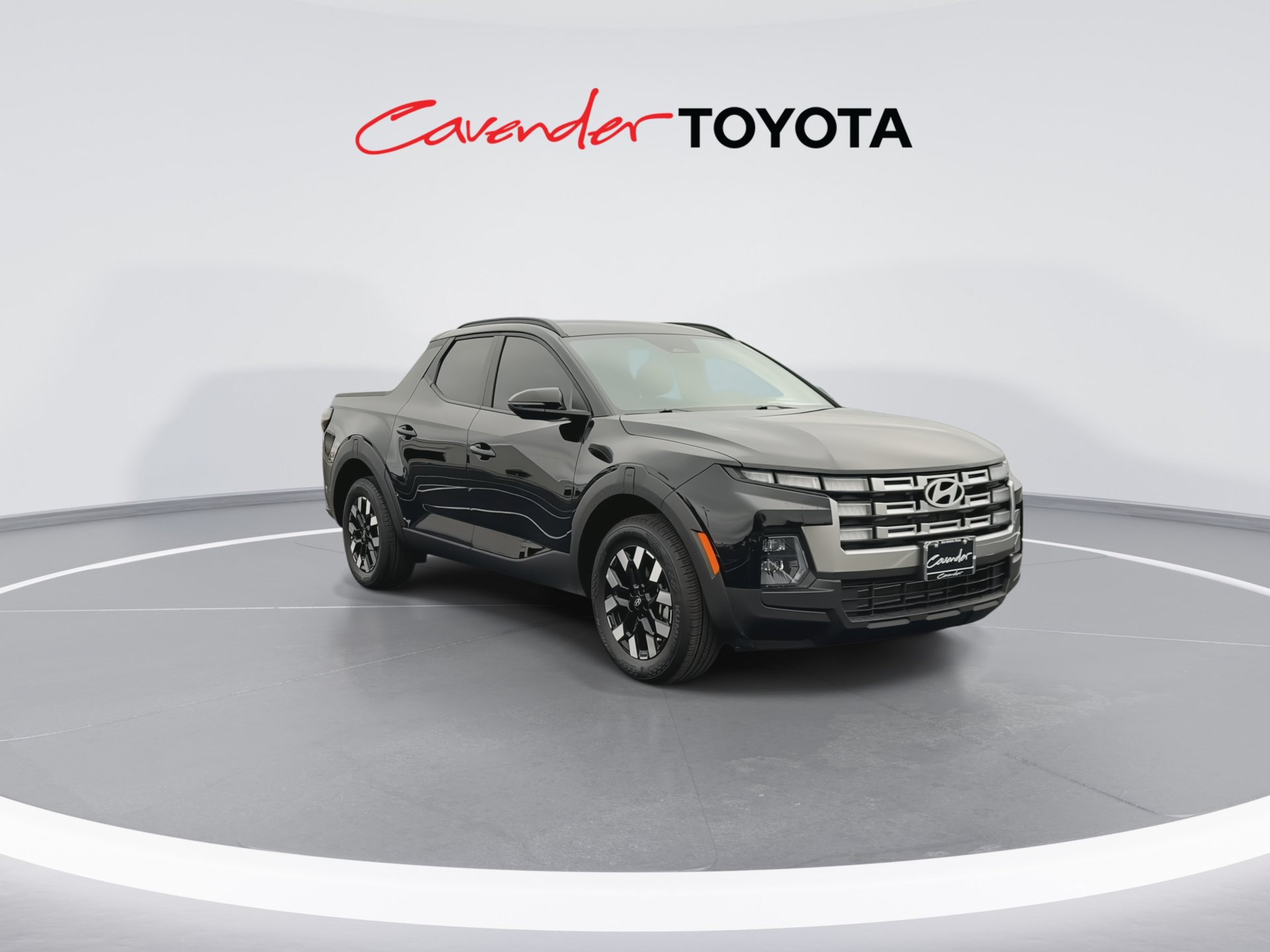 Used 2026 Hyundai Santa Cruz SEL FWD image 2