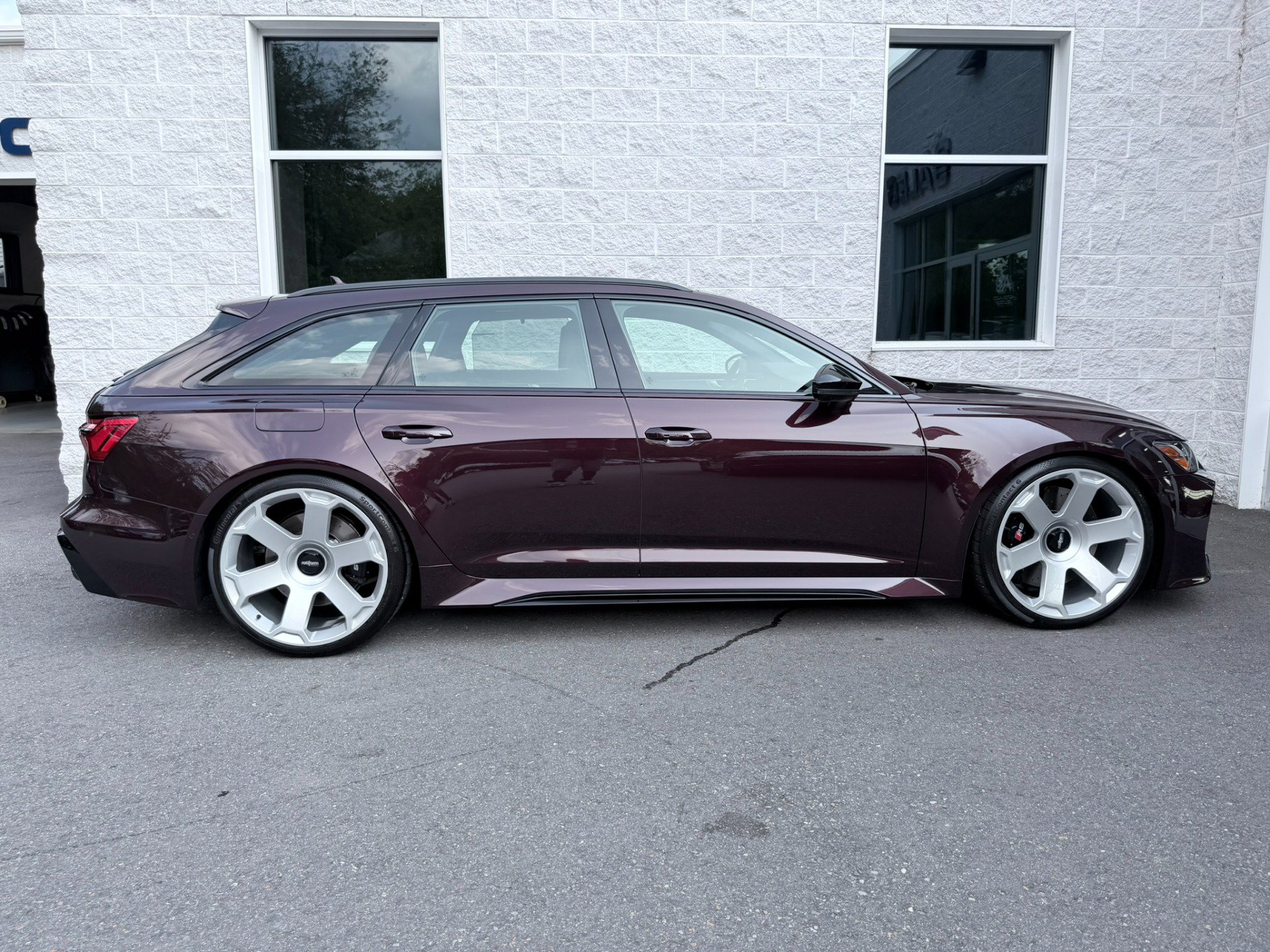 Used 2024 Audi RS 6 performance AWD/4WD image 36