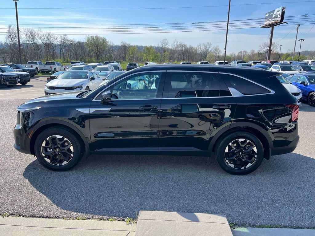 Used 2026 Kia Sorento S w/ S Panoramic Sunroof Package FWD image 31