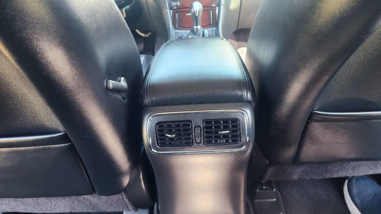 Used 2011 INFINITI EX35 Journey image 16