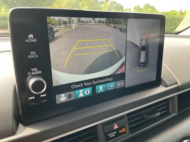 Used 2023 Honda Pilot Elite image 30