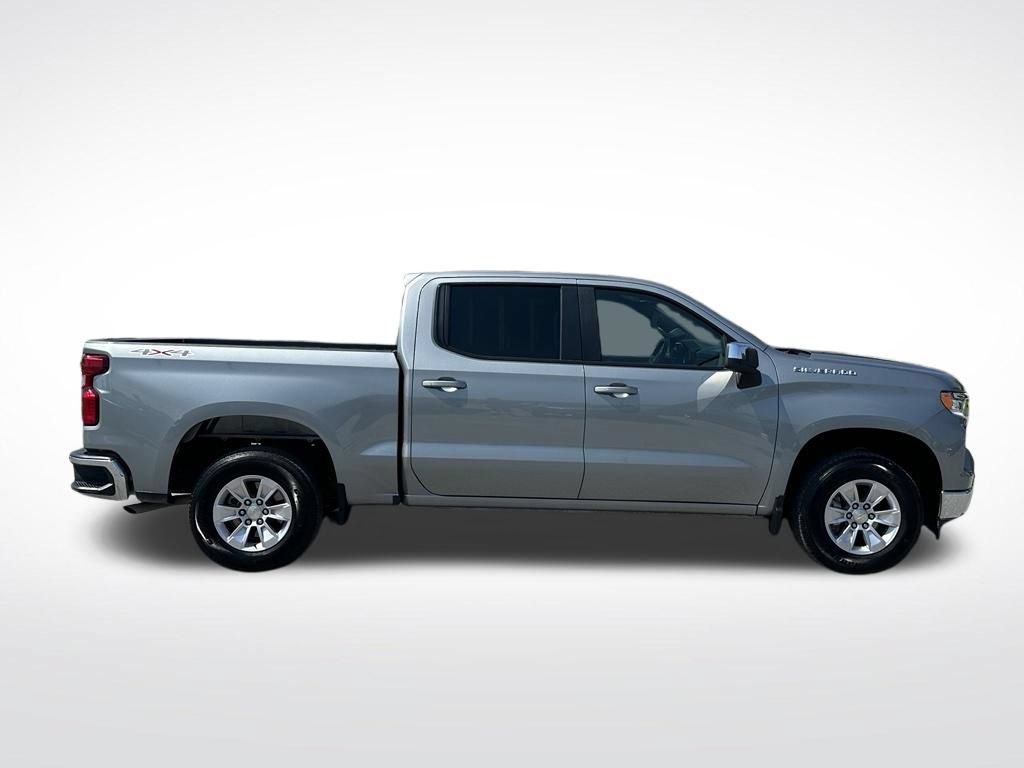 Used 2026 Chevrolet Silverado 1500 LT AWD/4WD image 7