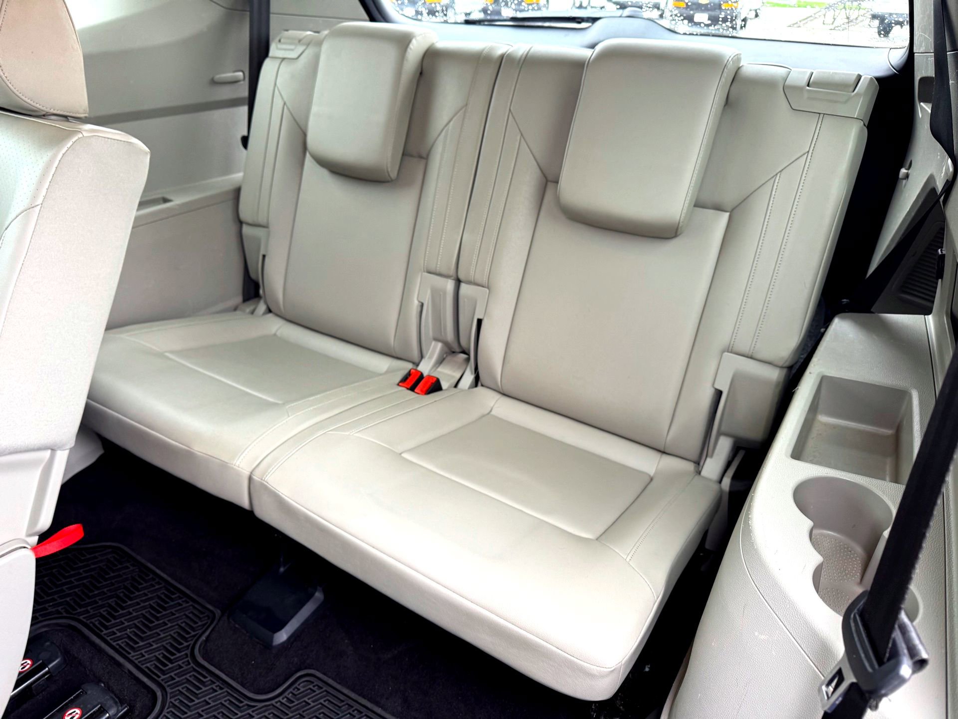 Used 2018 Volkswagen Atlas SE FWD image 15