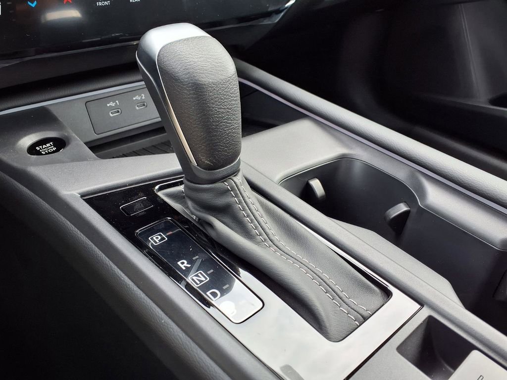 New 2026 Nissan Sentra SV w/ Floor Mat Package FWD image 15