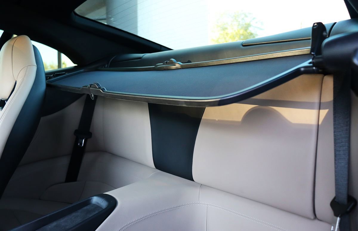 Used 2020 Ferrari Portofino RWD image 38