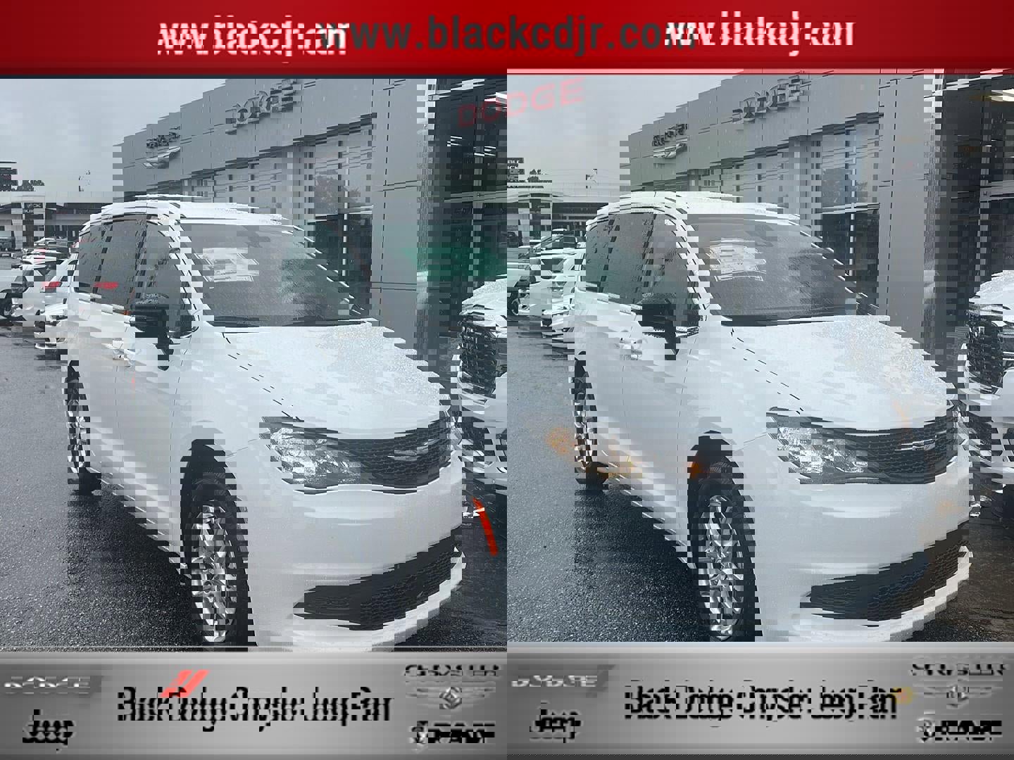 New 2026 Chrysler Voyager LX