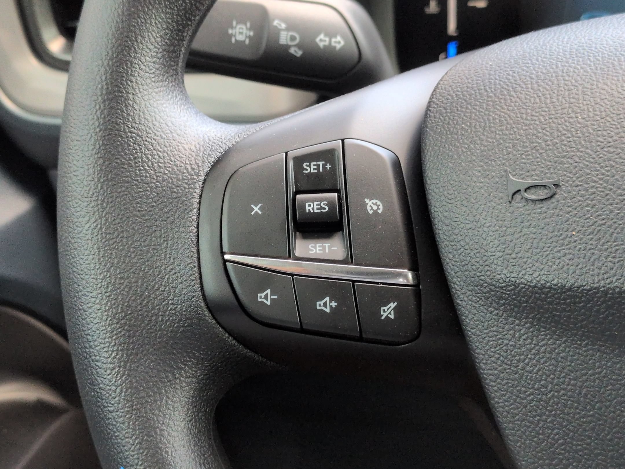 New 2026 Ford Maverick XL FWD image 18