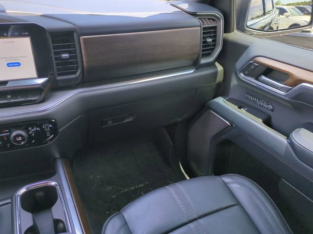 Certified 2024 Chevrolet Silverado 1500 High Country w/ High Country Premium Package AWD/4WD image 19