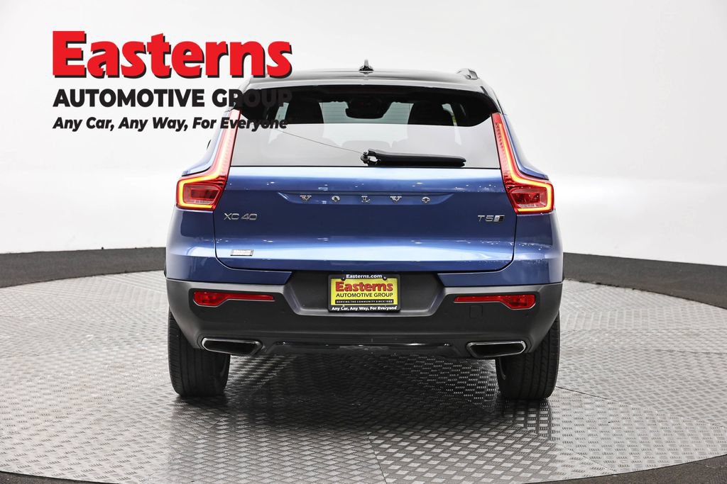 Used 2020 Volvo XC40 T5 R-Design AWD/4WD image 6