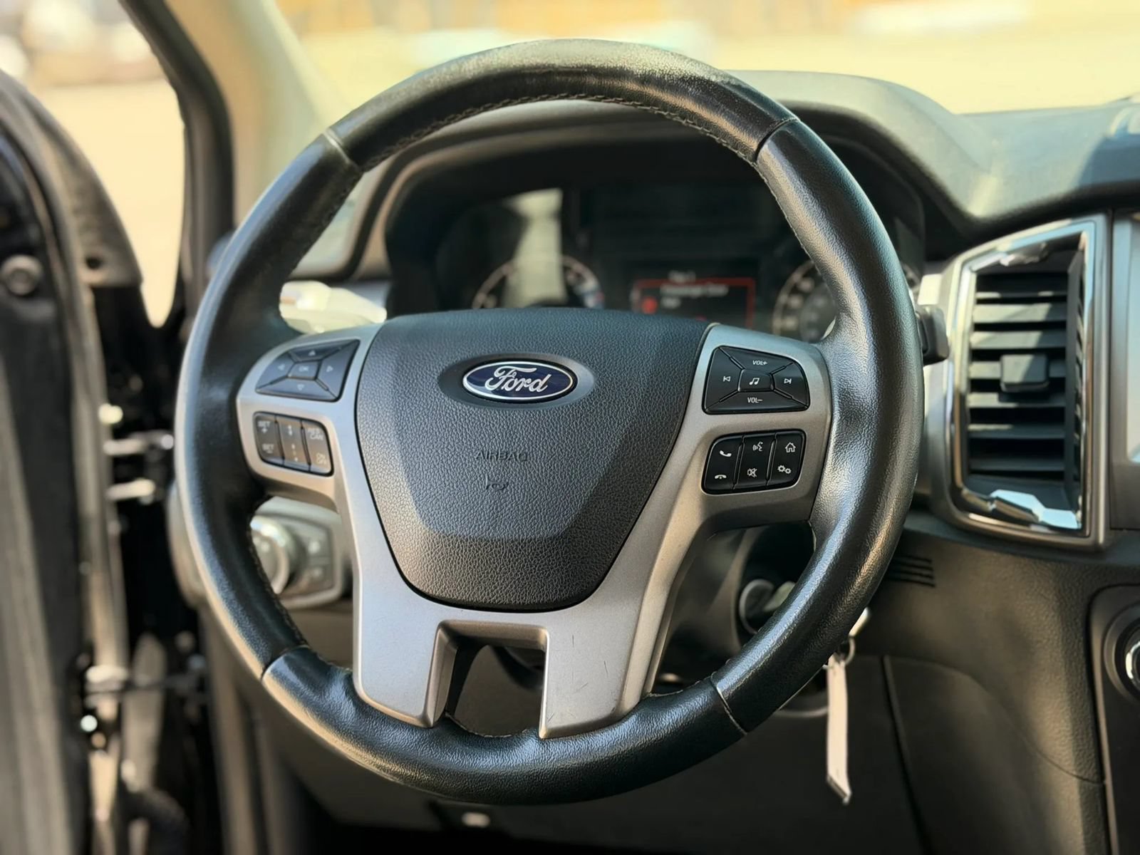 Used 2019 Ford Ranger XLT w/ Equipment Group 302A Luxury RWD image 27