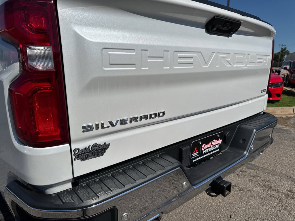 Used 2022 Chevrolet Silverado 1500 LTZ AWD/4WD image 51