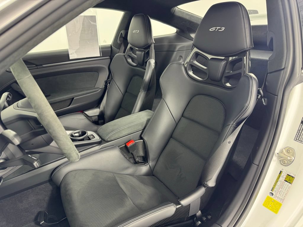 Certified 2022 Porsche 911 GT3 RWD image 5