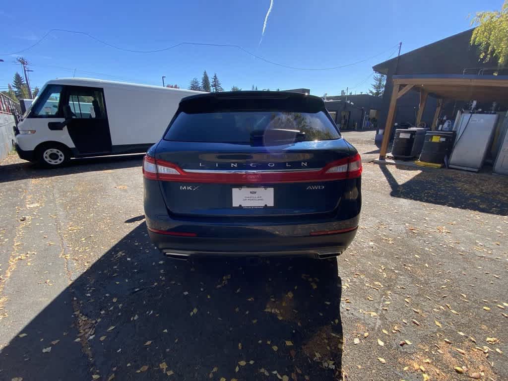 Used 2017 Lincoln MKX Reserve w/ Lincoln MKX Climate Package AWD/4WD image 5