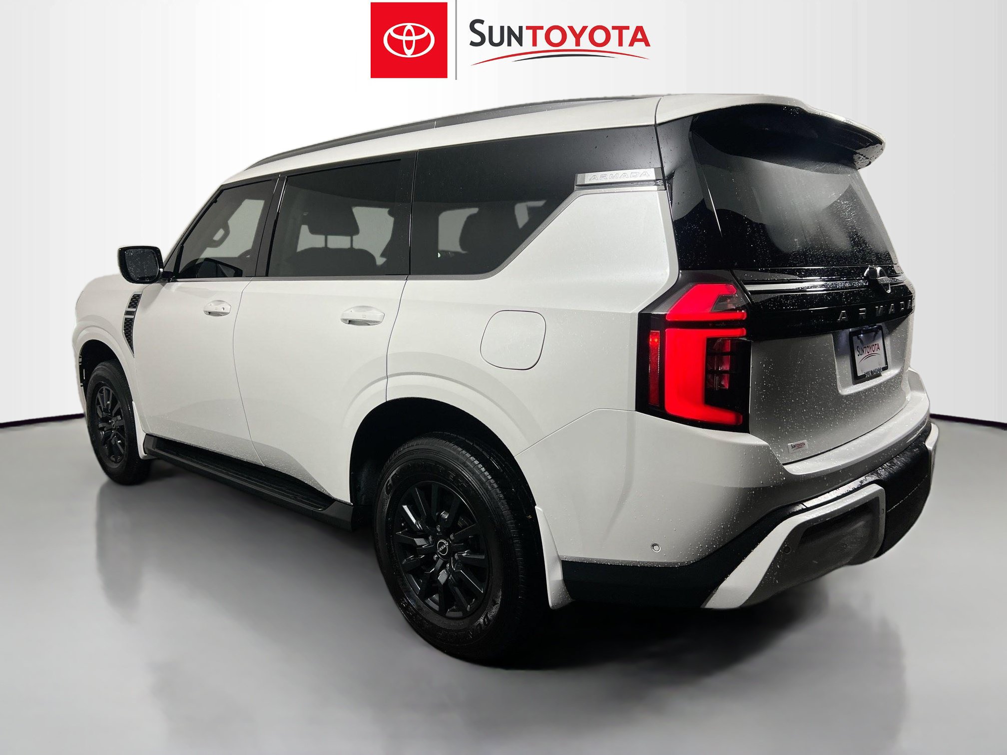 Used 2026 Nissan Armada SV AWD/4WD image 6