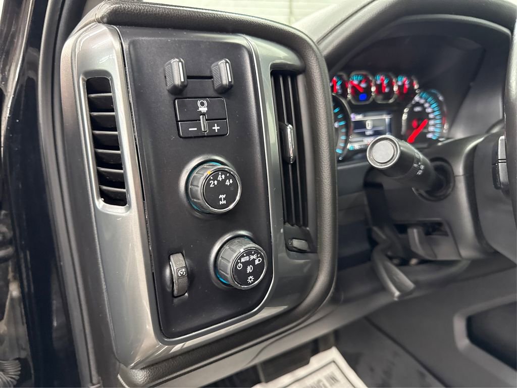 Used 2016 Chevrolet Silverado 2500 LTZ w/ Duramax Plus Package AWD/4WD image 33