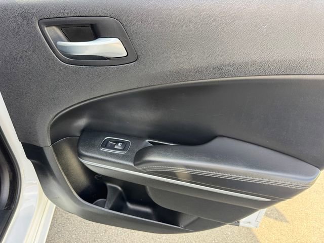 Used 2022 Dodge Charger SXT w/ Leather Interior Group image 9