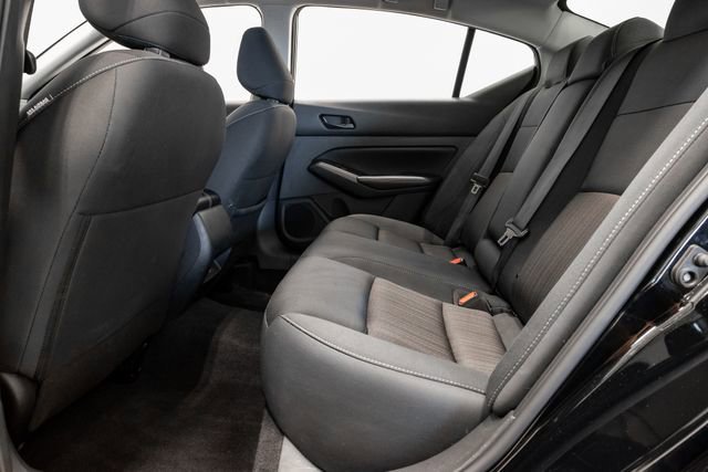 Used 2024 Nissan Altima 2.5 SV image 22