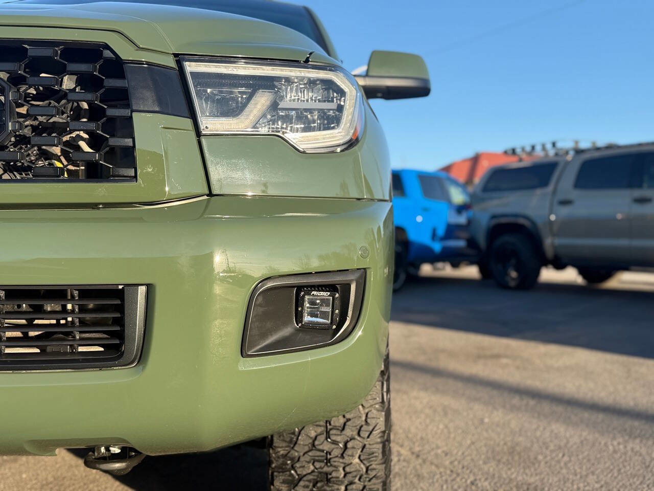 Used 2020 Toyota Sequoia TRD Pro AWD/4WD image 83